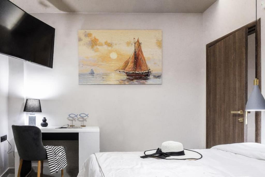 Menda Suite Heraklion  ภายนอก รูปภาพ