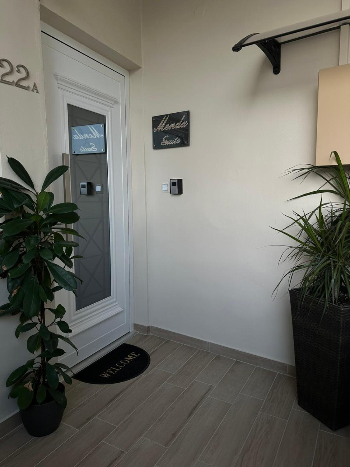 Menda Suite Heraklion  ภายนอก รูปภาพ